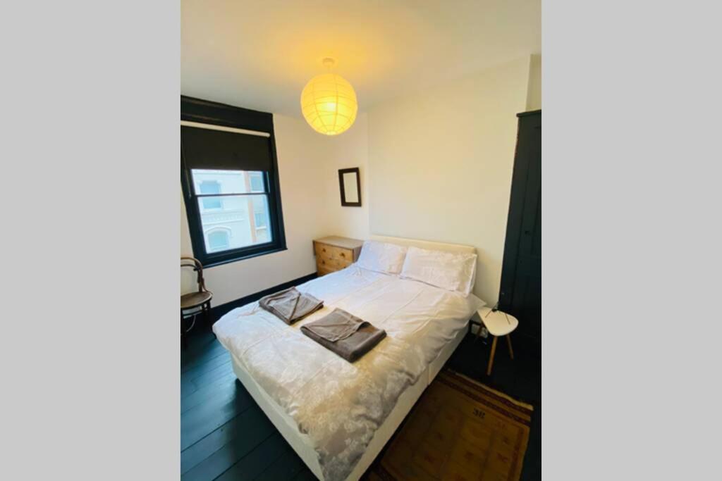 Beautiful First Floor Apartment In St Leonards Exteriör bild